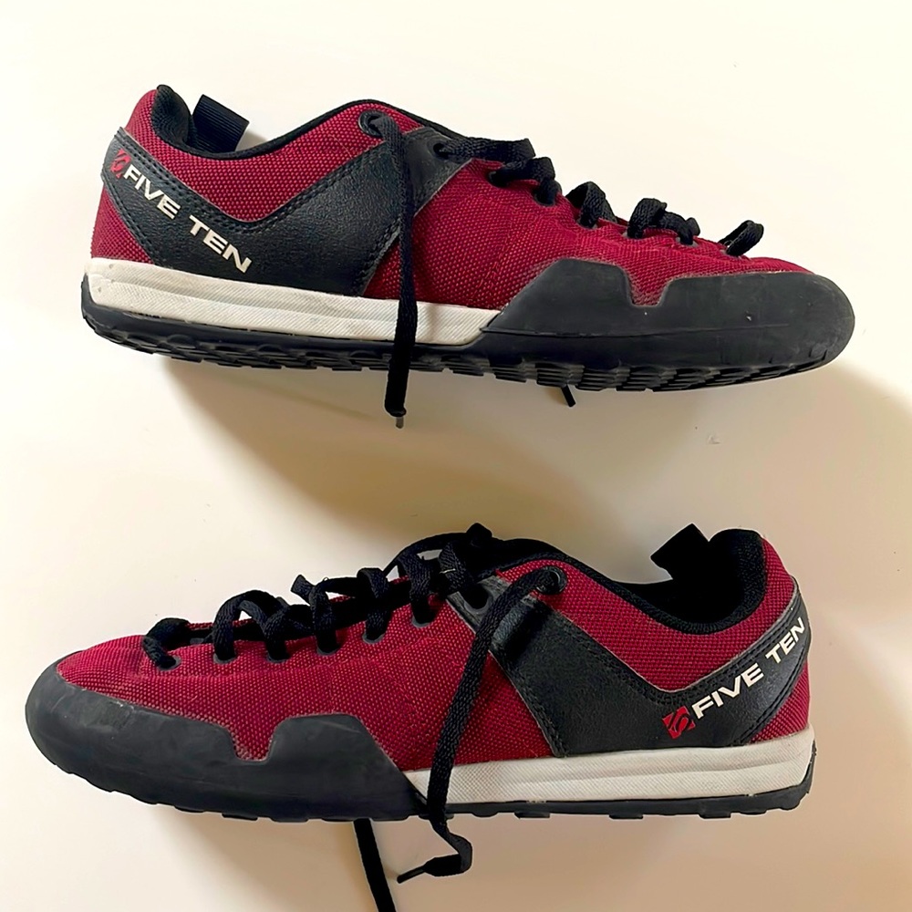 Five Ten Sneakers